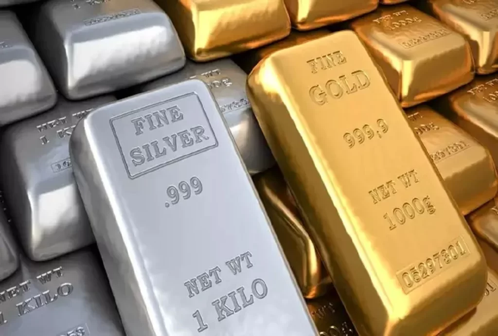 Gold Silver Rate Today: सोने और चांदी के भाव में आई है गिरावट, खरीदने से पहले एक नजर आज के सोने और चांदी के रेट पर