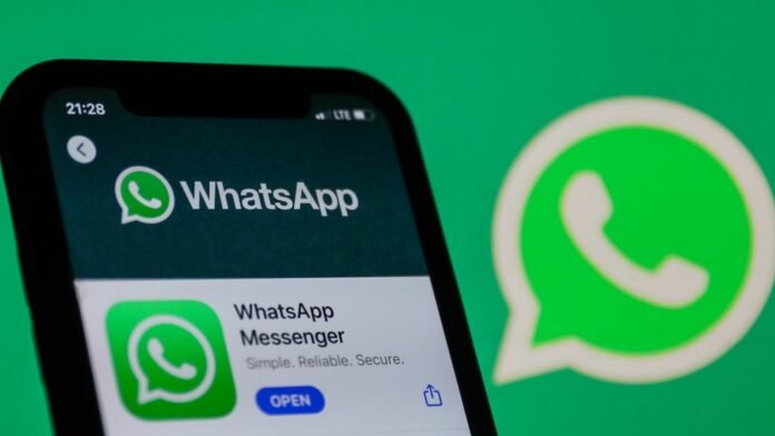 WhatsApp पर आया होश उठा देने वाला फीचर्स, यूजर्स अब खुद को भी कर सकेंगे मैसेज, जानिए कैसे