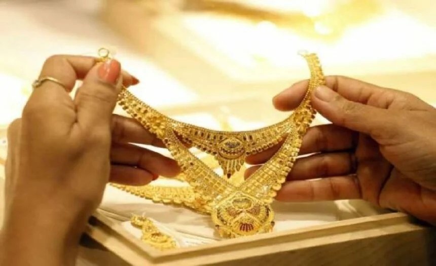 Gold Price Today: 1 तोला सोना खरीदें मात्र 35 हजार में, सुन ख़ुशी से झूमे ग्राहक,