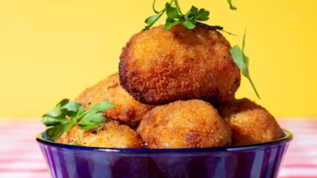 Sweet Potato Cutlet Recipe: शकरकंद पसंद नहीं करते, तो इस रेसिपी से बनाएं शकरकंद कटलेट