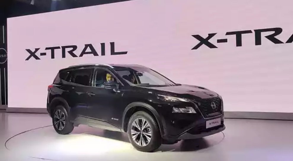 Nissan X-Trail - बवाल फीचर्स और धांसू इंजन वाली निसान की इस कार ने मचाया गर्दा,