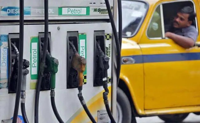 Petrol-Diesel Price - पेट्रोल और डीजल की कीमतों पर पेट्रोलियम मंत्री का बड़ा ऐलान,