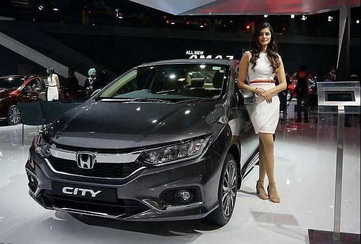 Honda की इन शानदार कारों में मिल रहा है , 73000 रुपयों तक का बम्पर डिस्काउंट, जानिये