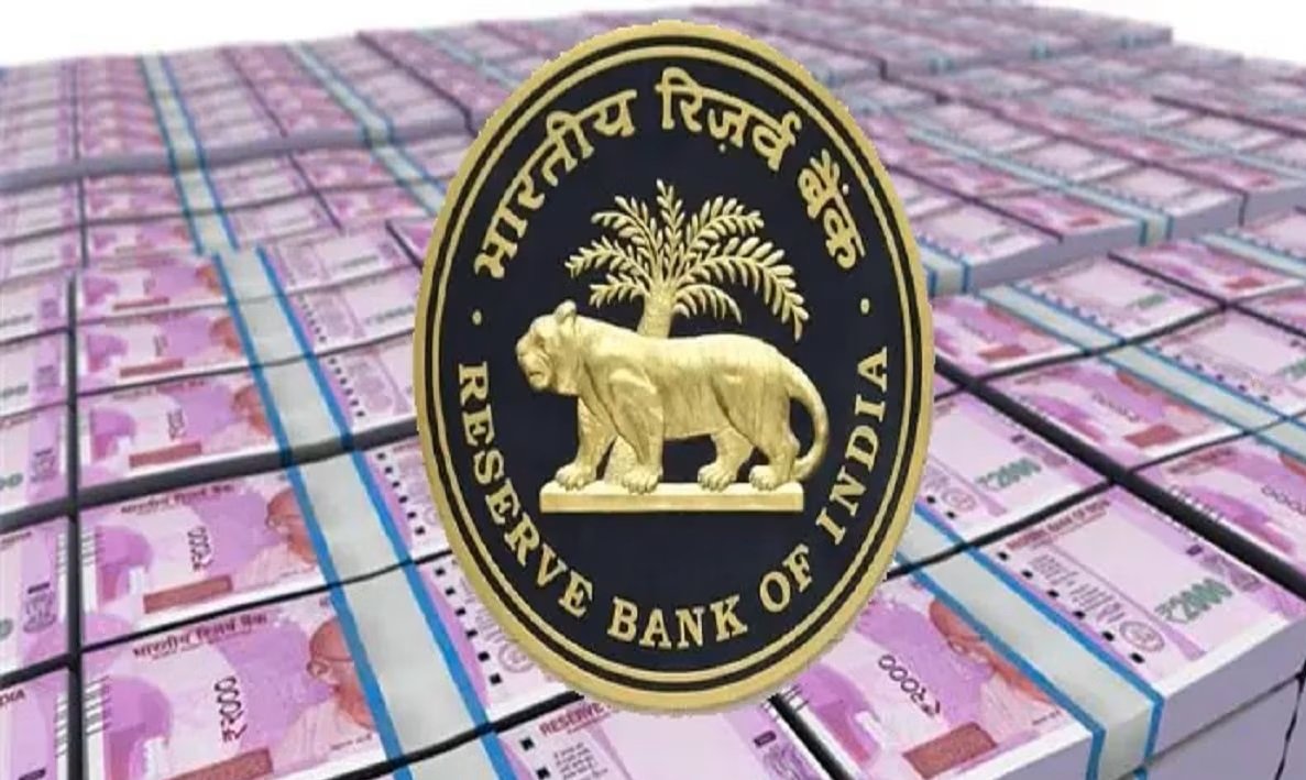 RBI ने 2000 रुपये के नोटों को लेकर दिया ये बड़ा अपडेट, अब यहाँ डिपॉजिट और एक्सचेंज होंगे नोट,