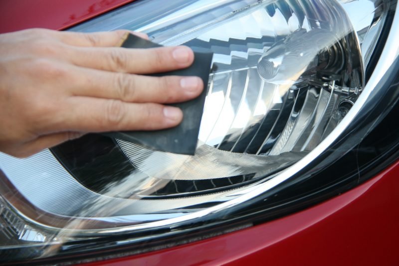 Car headlight tips - keep car headlights up to date in this way