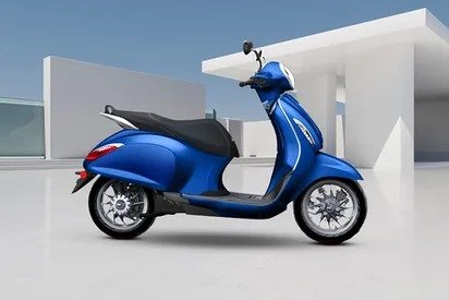 Bajaj Chetak Electric - Competition to buy this Bajaj scooter in the automobile sector