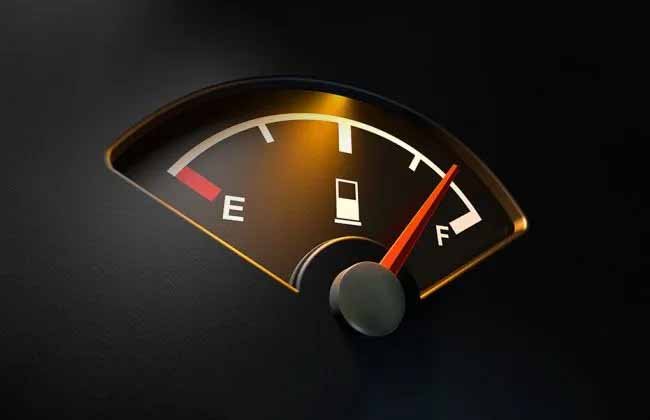 Car Mileage Tips - Your car's mileage reduces due to these five big reasons