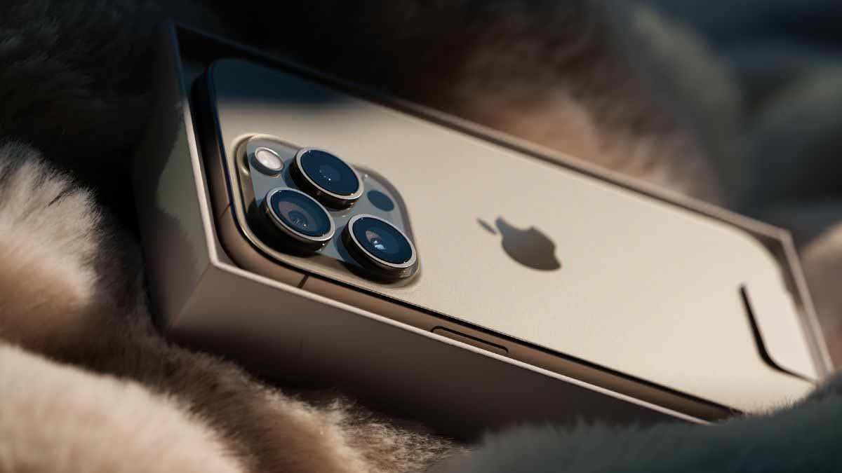 iPhone 16 Pro - Apple's new iPhone 16 Pro series will be available in two color options.