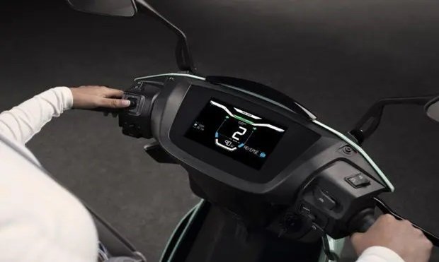 Ather Rizta Launch - धाकड़ लुक के साथ Ather अपनी न्यू Rizta इलेक्ट्रिक स्कूटर जल्द करेगा लांच, देखे कीमत,