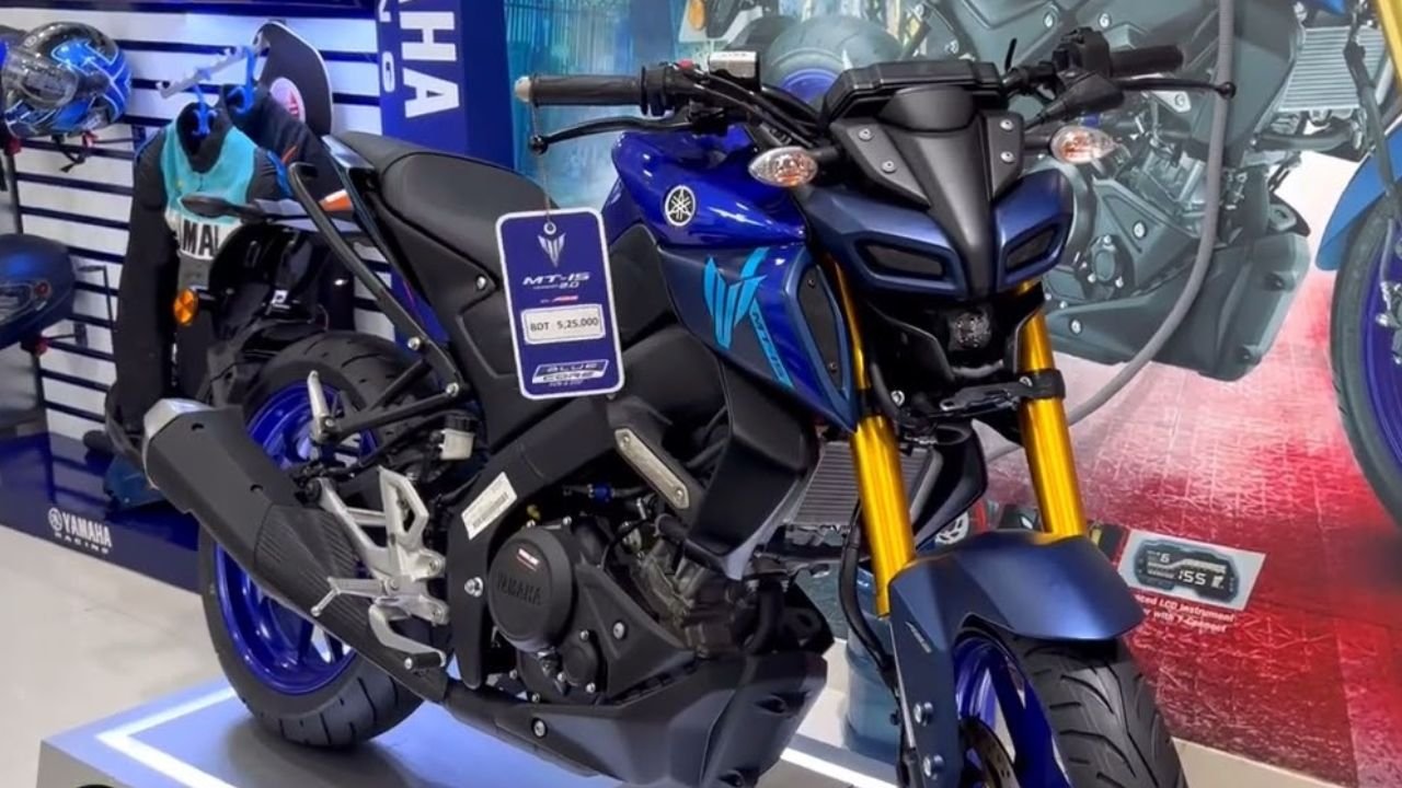 KTM के टापरे तक बिकवा देगी Yamaha की नई MT-15, डायनामिक लुक और फीचर्स के साथ देखे कीमत