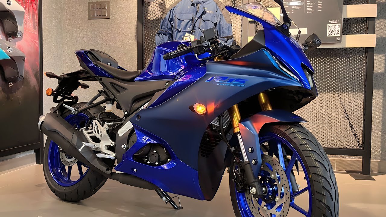 KTM को पछाड़ आगे निकली Yamaha की ये धांसू बाइक, Sporty लुक और फीचर्स की दीवानी हुई पब्लिक