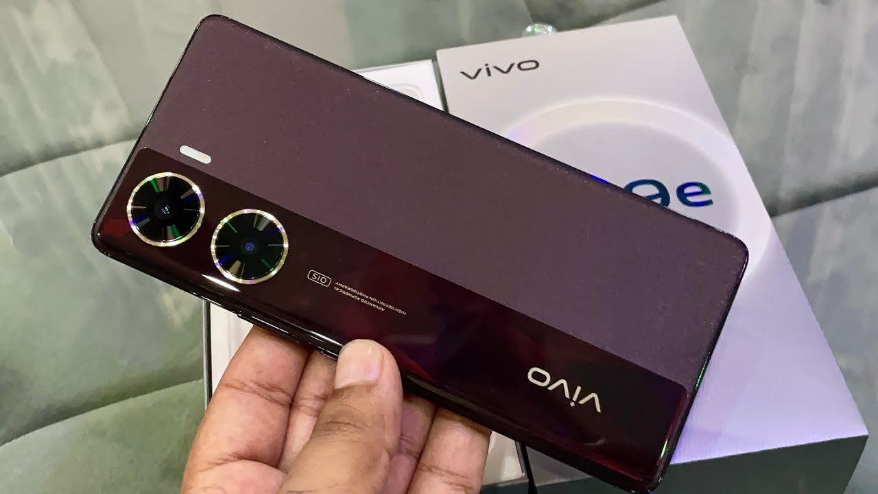 बेहतरीन स्मार्टफोन्स में से एक Vivo का यह 5G स्मार्टफोन, बेहतरीन कैमरा क्वालिटी के साथ देखे कीमत