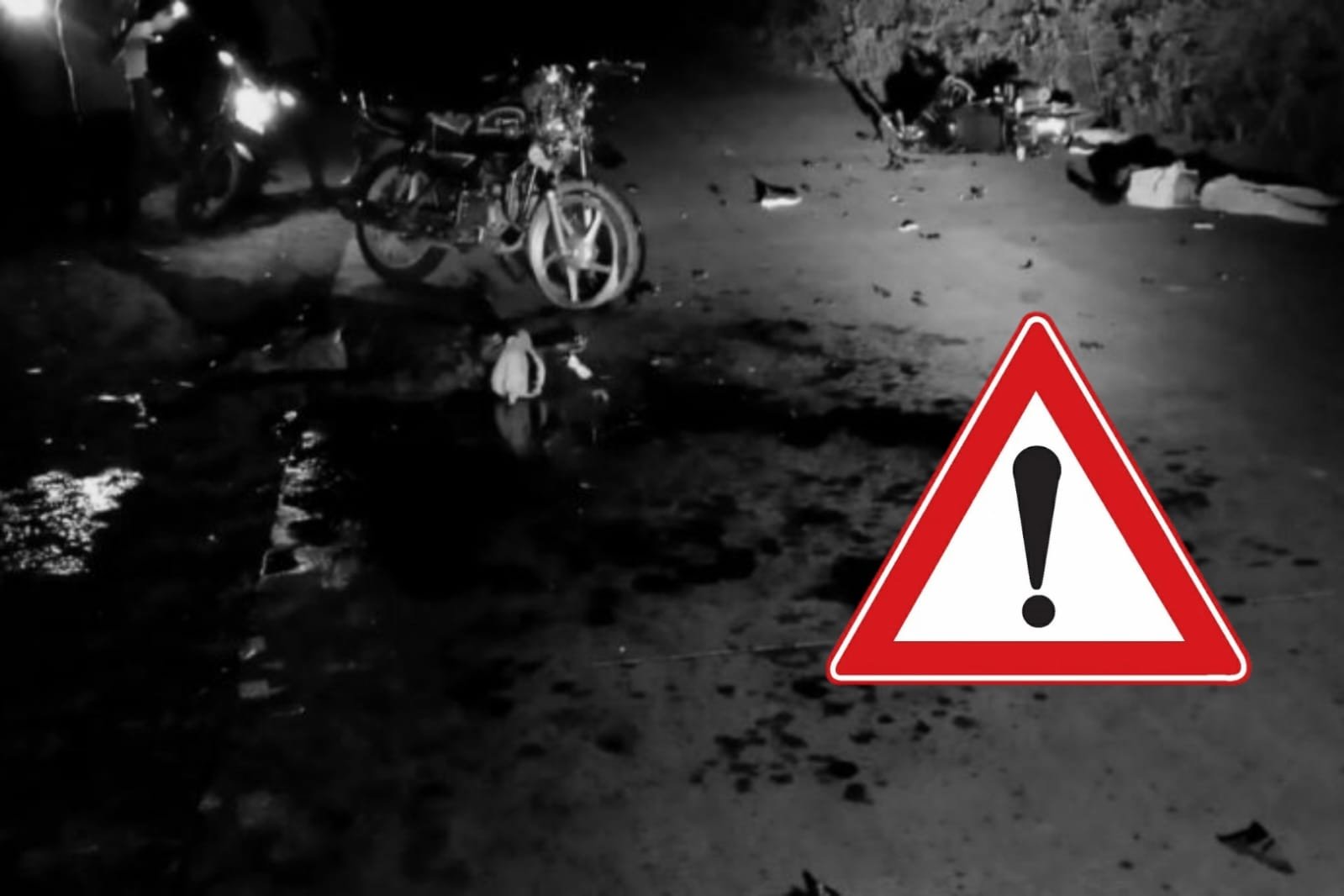 Betul Accident News | Two people died, one injured in bike collision