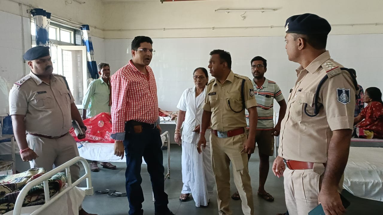 Food Poisoning: 1 died, 13 people fell ill due to food poisoning