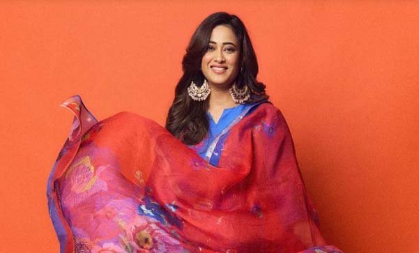 Shweta Tiwari will flaunt her glamor in the action thriller film Singham Again.