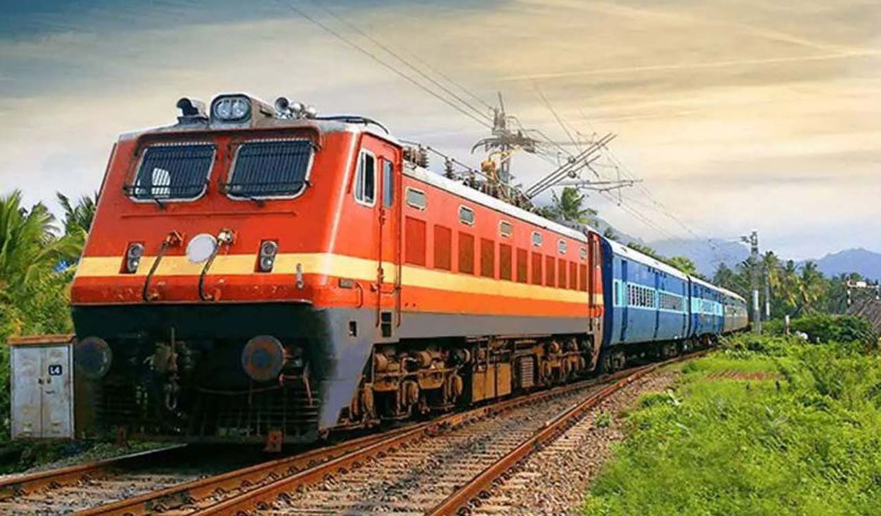 Telangana Express Train: Demand raised for stoppage of Telangana Express