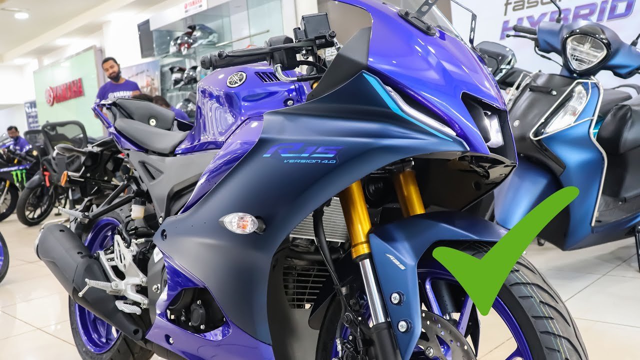 KTM को पछाड़ आगे निकली Yamaha की ये धांसू बाइक, स्पोर्टी लुक और ब्रांडेड फीचर्स के साथ देखे कीमत