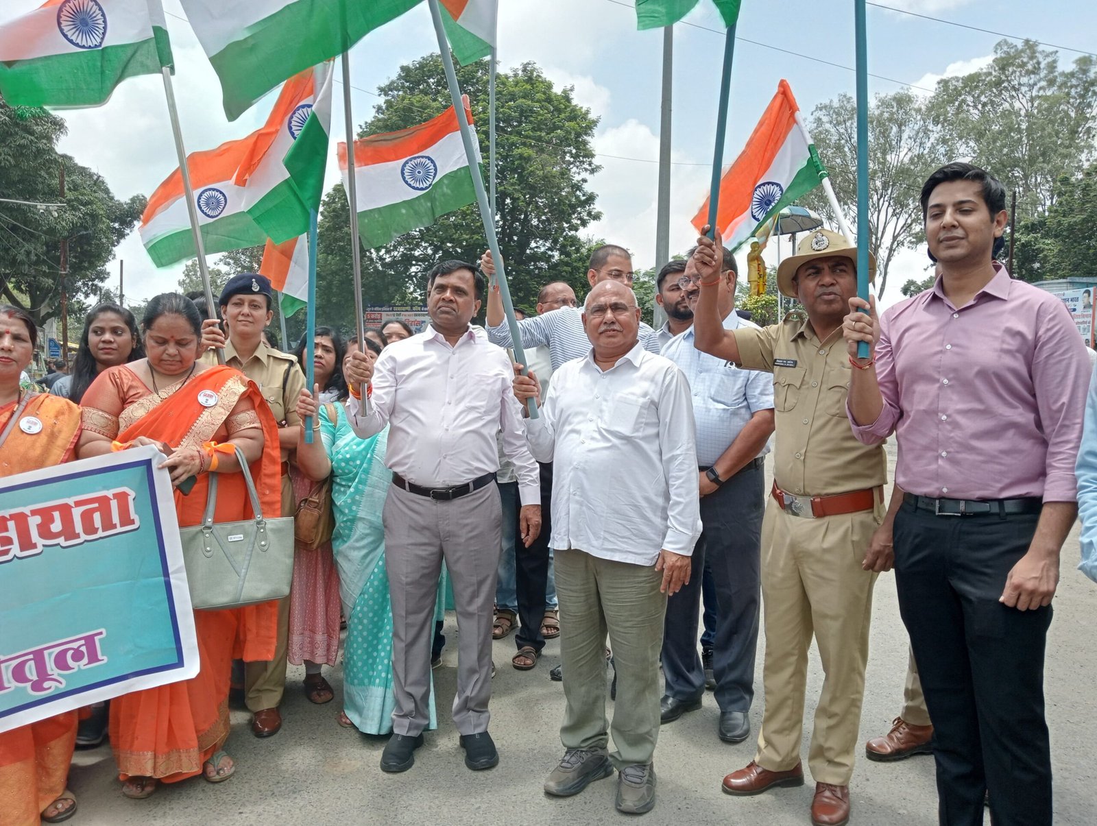 Har Ghar Tiranga Abhiyaan: Har Ghar Tiranga Abhiyaan spread the wind of patriotism